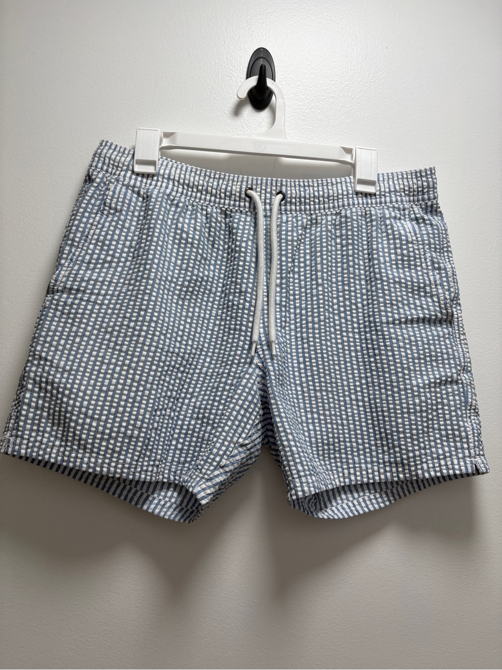 J. Crew Light Blue and White Seersucker Swim Trunks Beach Coastal Resort